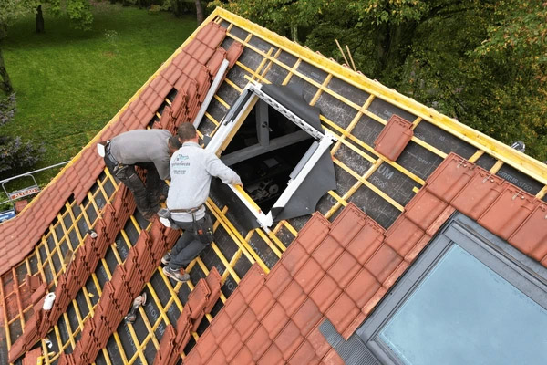 Rénovation complète de toiture et pose de tuiles